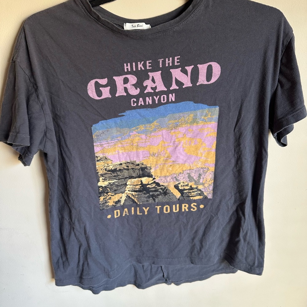 Free Planet Grand Canyon T-Shirt - Black and Pink